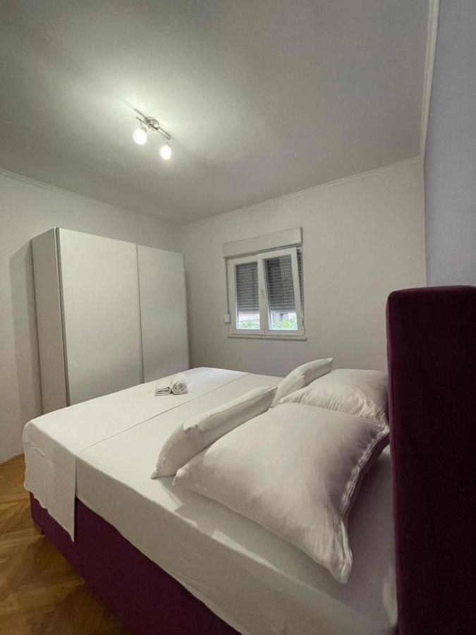 Apartment Pepi Split Exteriör bild