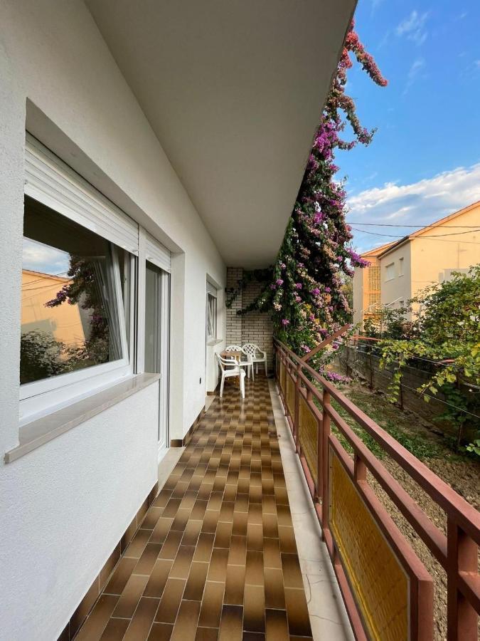 Apartment Pepi Split Exteriör bild